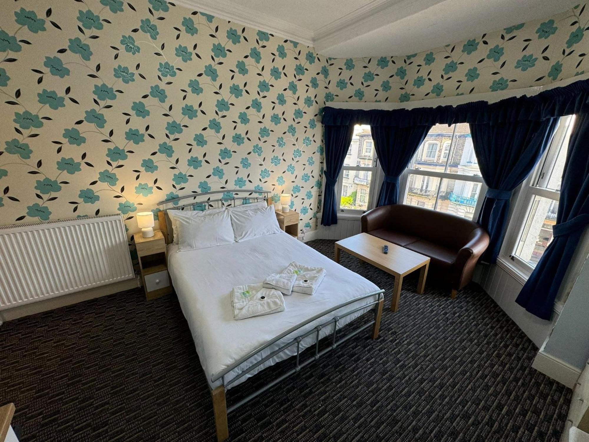 The Paradise Guest House Great Yarmouth Exterior foto